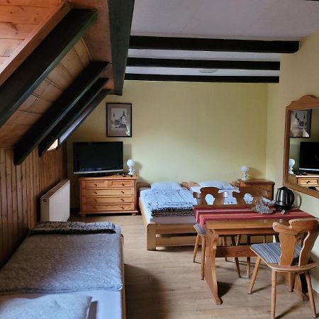 Zacheta Villa Sokolec Exteriör bild
