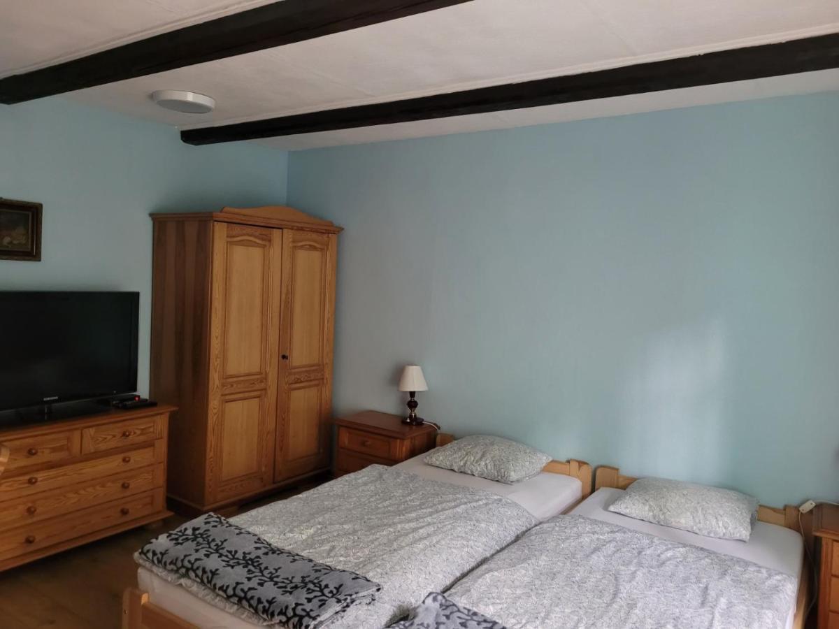 Zacheta Villa Sokolec Exteriör bild