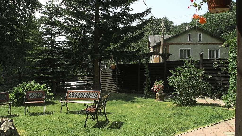 Zacheta Villa Sokolec Exteriör bild